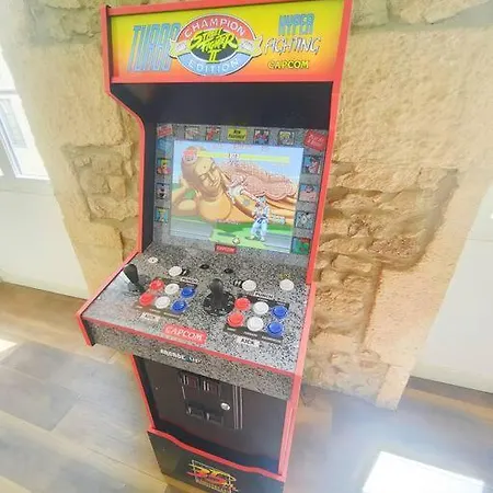 L'arcadia 4 Lits Climatise Jeu D'arcade Centre Historique Nimes