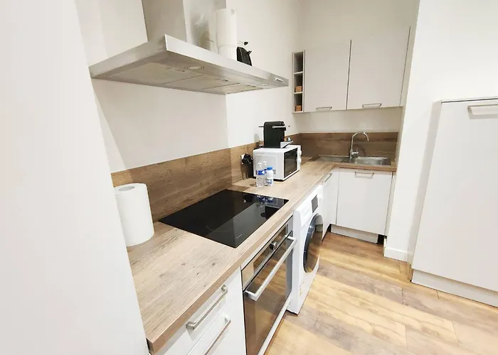 شقة L'arcadia 4 Lits Climatise Jeu D'arcade Centre Historique نيم