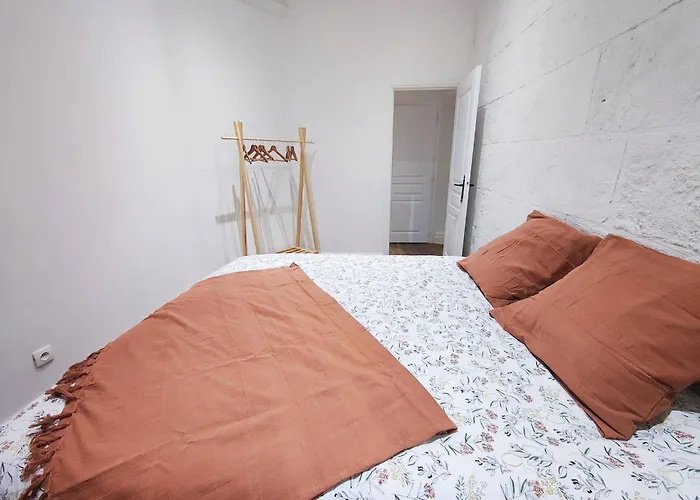 L'arcadia 4 Lits Climatise Jeu D'arcade Centre Historique * نيم